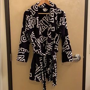 Victoria’s Secret Pink Plush Bath Robe